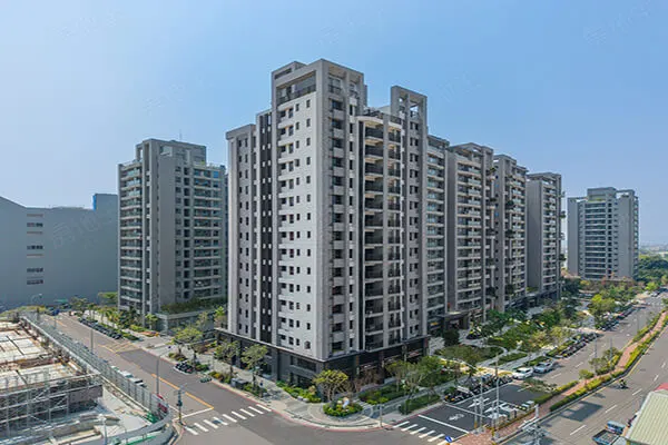 勝發賀建案主視覺